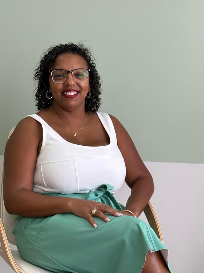 Flávia Fidelis Flávia Fidelis